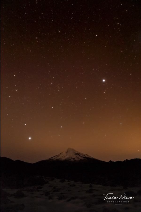 Mount Taranaki night star photo